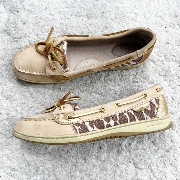 Sperry: Tan Suede, Textle Giraffe Print Metallic Gold Leather Boat Shoes Size 9M - Picture 1 of 9